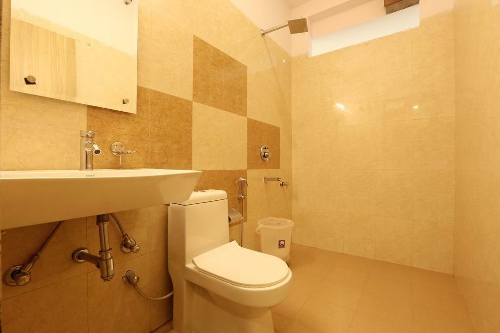 Hotel Wti Airport Grand Delhi New Delhi Eksteriør billede